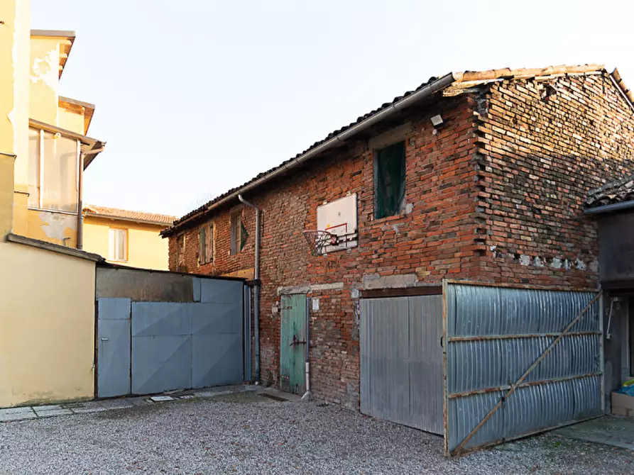 Immagine 9 di Rustico / casale in vendita  in Via Larga a Castel Guelfo Di Bologna