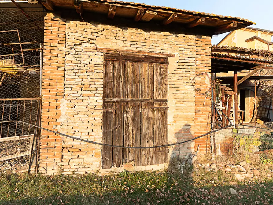 Immagine 10 di Rustico / casale in vendita  in Via Larga a Castel Guelfo Di Bologna