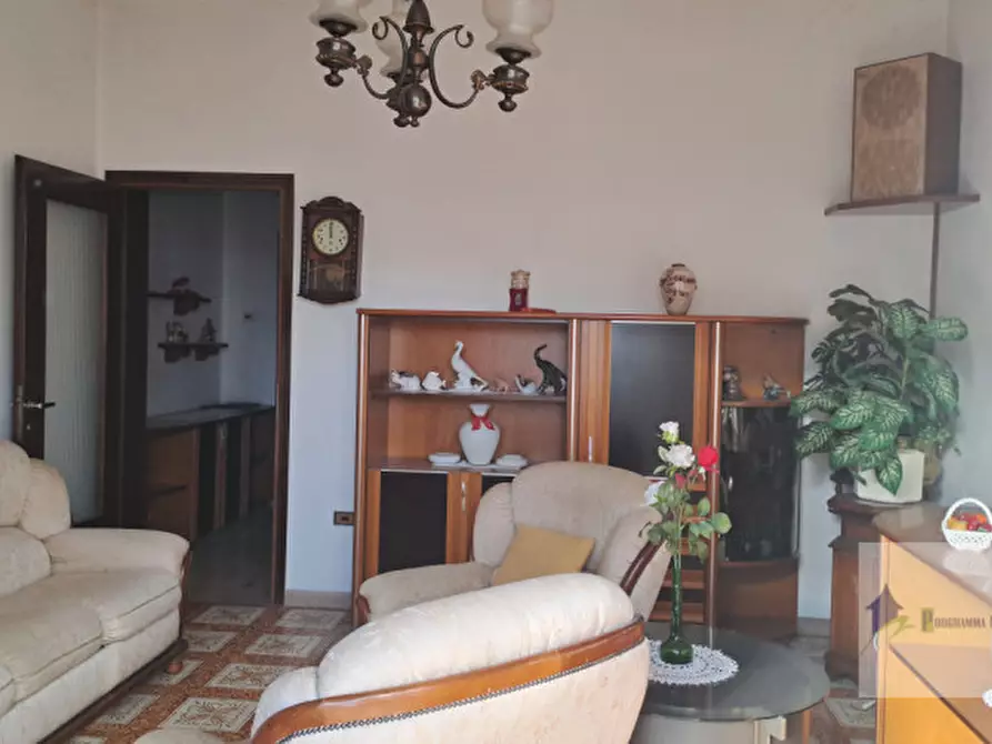 Immagine 12 di Villa in vendita  in Via John Fitzgerald Kennedy a Robecchetto Con Induno