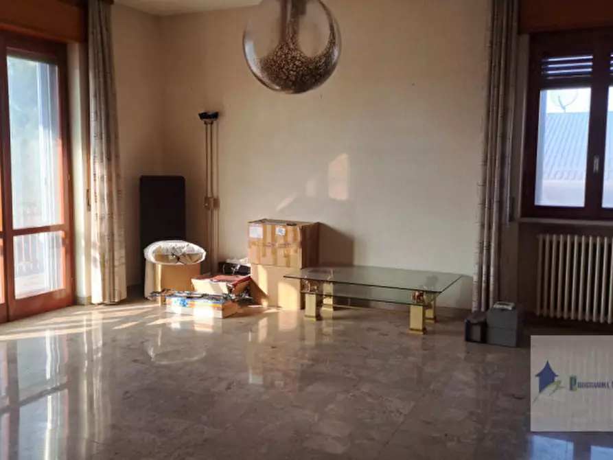 Immagine 28 di Villa in vendita  in Via John Fitzgerald Kennedy a Robecchetto Con Induno