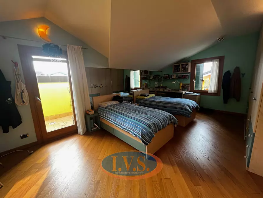 Immagine 10 di Casa trifamiliare in vendita  in VIA C. COLOMBO a Villafranca Padovana