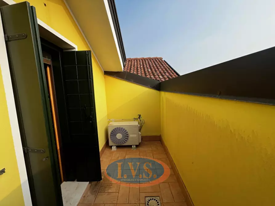 Immagine 13 di Casa trifamiliare in vendita  in VIA C. COLOMBO a Villafranca Padovana