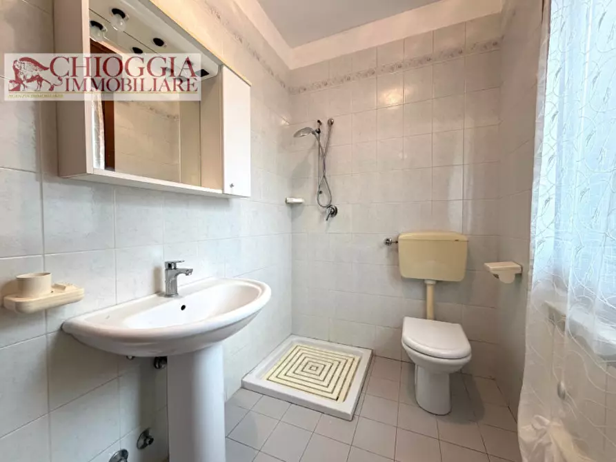 Immagine 8 di Villetta a schiera in vendita  in Via Orti a Rosolina