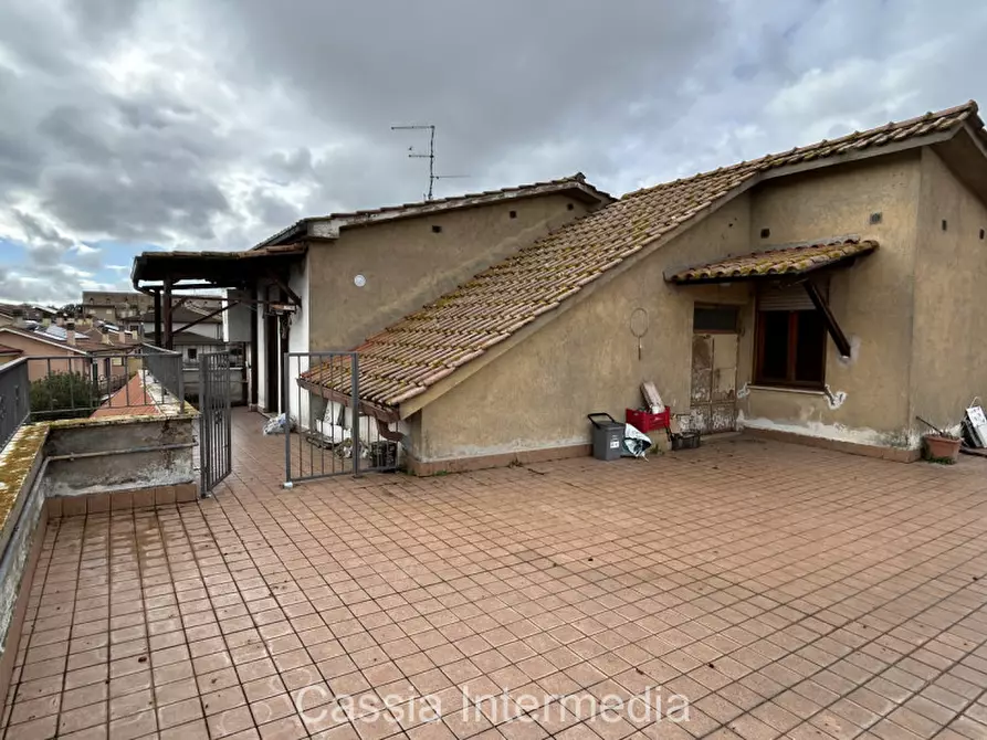 Immagine 28 di Attico in vendita  in Via Aldo Moro 102 a Nepi