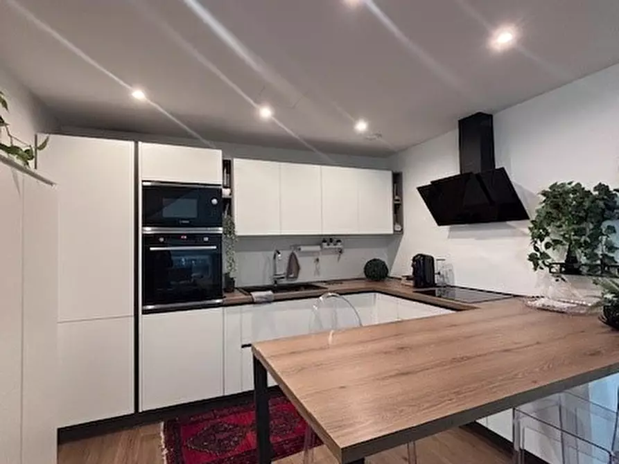 Immagine 6 di Appartamento in vendita  in via Bembo a Padova