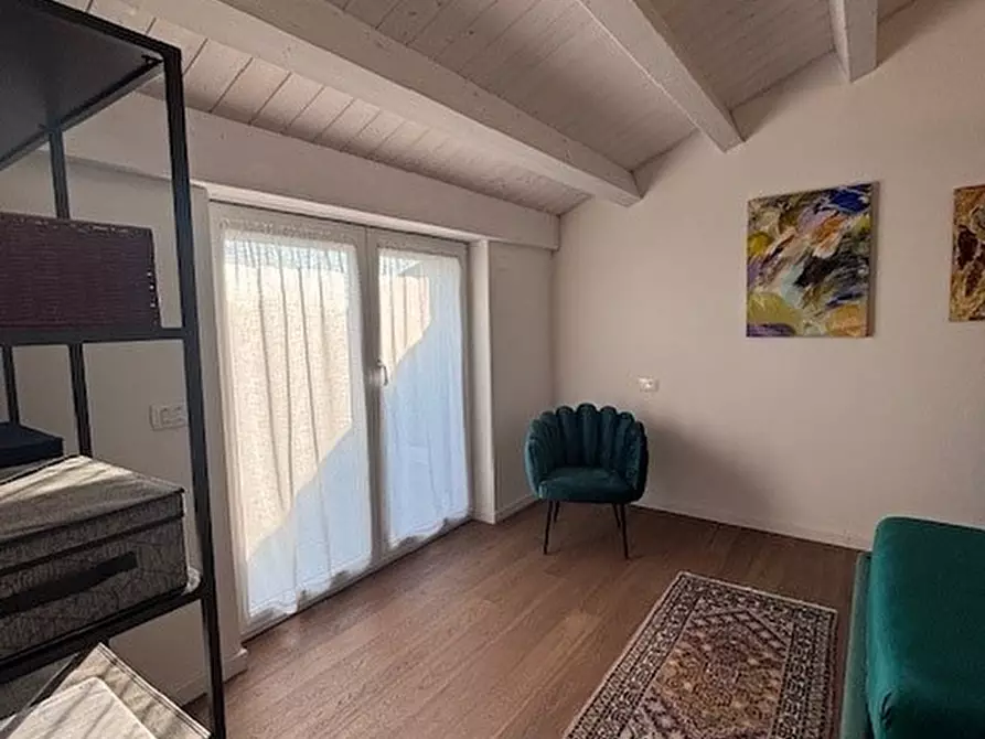 Immagine 21 di Appartamento in vendita  in via Bembo a Padova