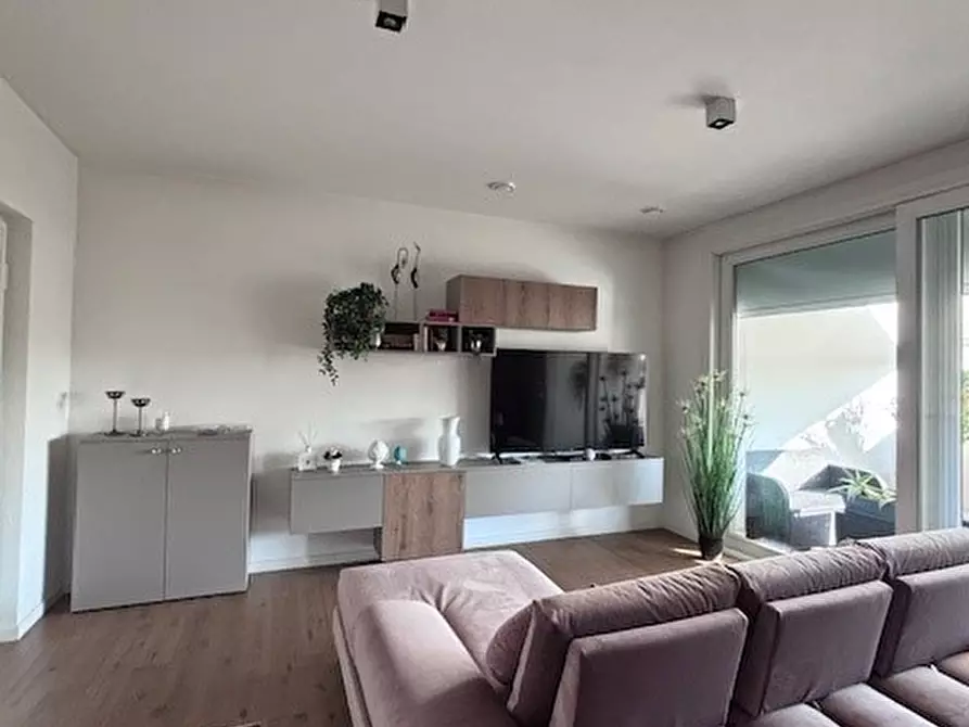 Immagine 34 di Appartamento in vendita  in via Bembo a Padova