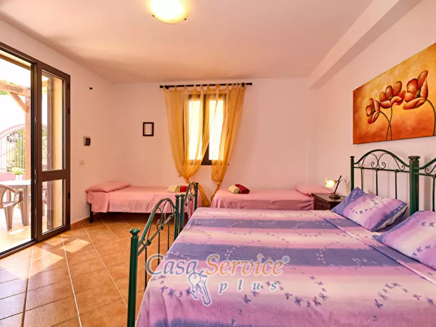 Immagine 9 di Villa in vendita  in Via Contrada Mauri a Sannicola