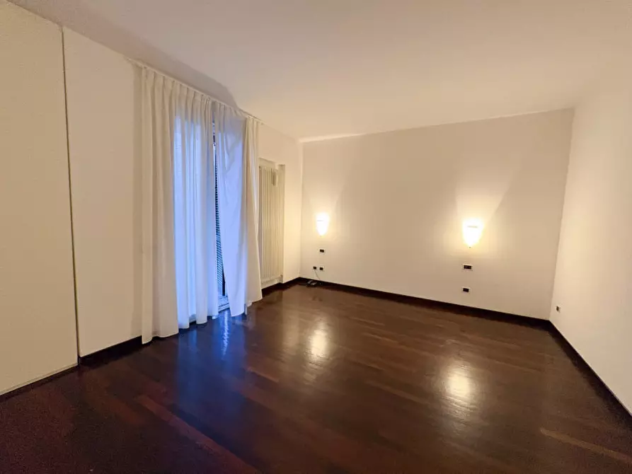 Immagine 16 di Villa in vendita  in Via Mandresca 7 a Inverigo