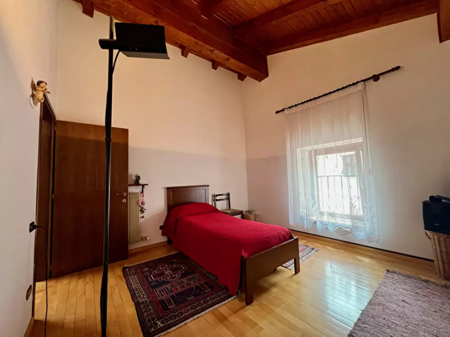 Immagine 25 di Villa in vendita  in piazza t. Sontacchi a Trento