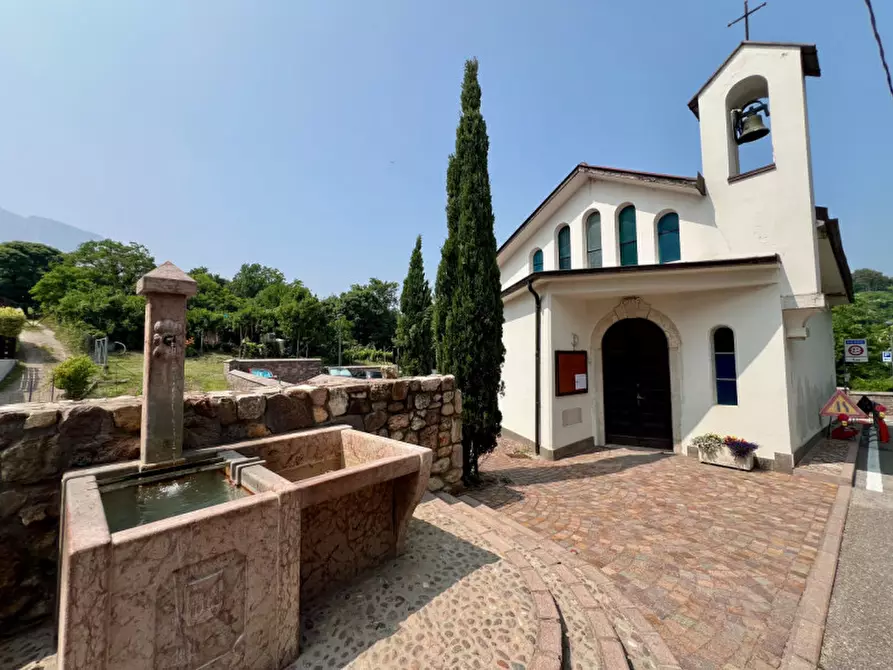 Immagine 38 di Villa in vendita  in piazza t. Sontacchi a Trento