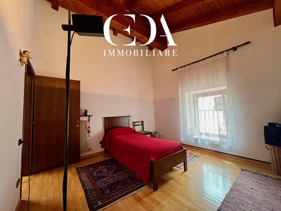 Immagine 26 di Villa in vendita  in piazza t. Sontacchi a Trento