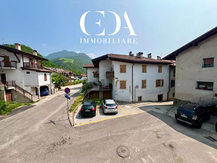 Immagine 30 di Villa in vendita  in piazza t. Sontacchi a Trento