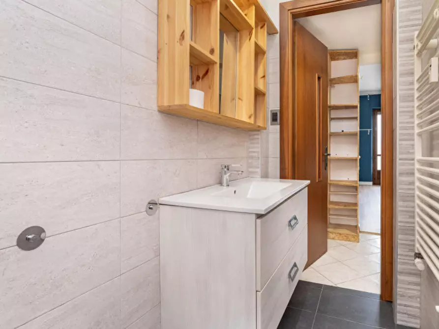 Immagine 12 di Appartamento in affitto  in Strada Settimo 5 Bis a Torino