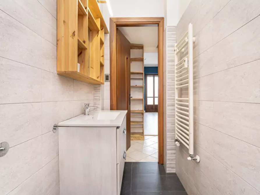 Immagine 13 di Appartamento in affitto  in Strada Settimo 5 Bis a Torino