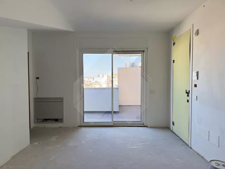 Immagine 16 di Attico in vendita  a Andria