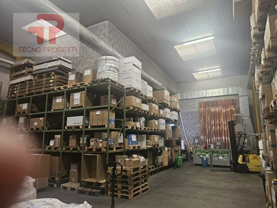 Immagine 6 di Magazzino in vendita  in Padova zona Fiera a Padova