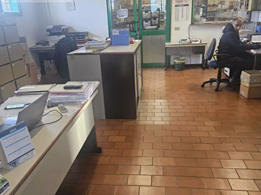 Immagine 15 di Magazzino in vendita  in Padova zona Fiera a Padova