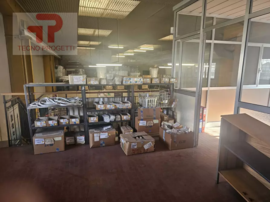 Immagine 16 di Magazzino in vendita  in Padova zona Fiera a Padova