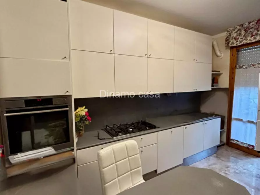 Immagine 7 di Appartamento in vendita  in Via Vincenzo da Filicaia a Prato