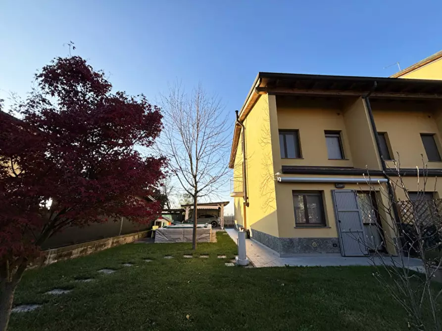 Immagine 5 di Villetta a schiera in vendita  in Via Libero Grassi, 22 a Torrile