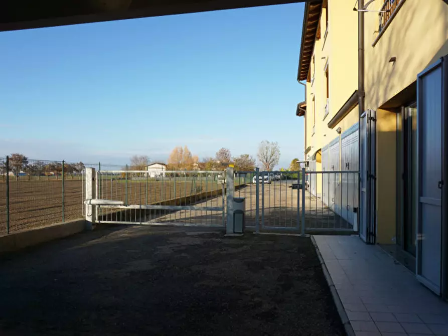 Immagine 39 di Villetta a schiera in vendita  in Via Libero Grassi, 22 a Torrile