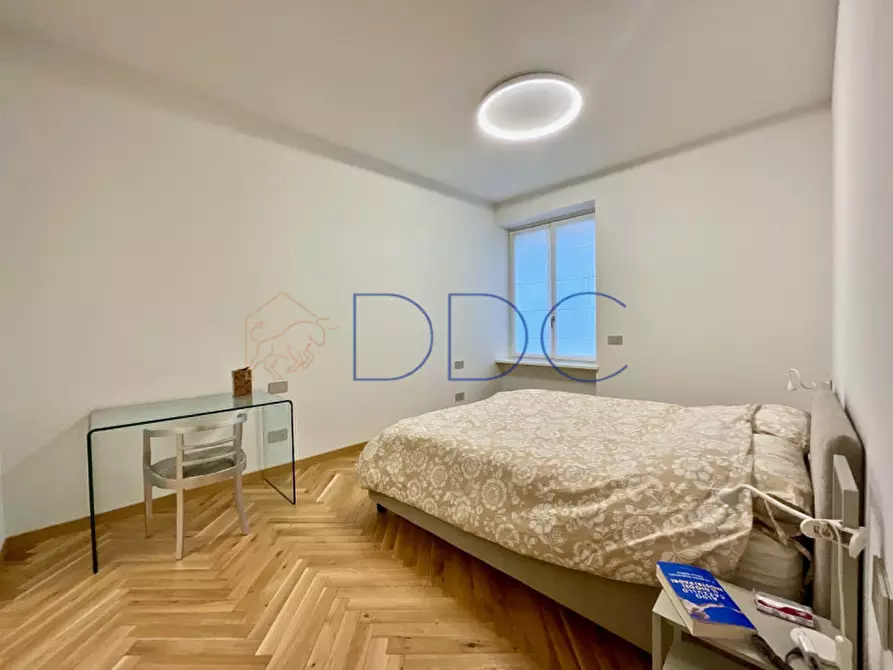 Immagine 10 di Appartamento in affitto  in Via Antonio Gramsci 7 a Torino