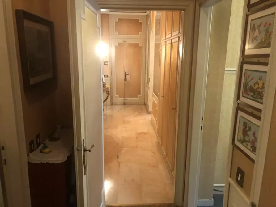 Immagine 17 di Casa indipendente in vendita  in Via Camillo Benso Conte di Cavour a Paderno Dugnano