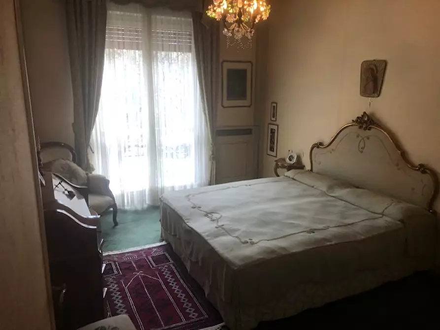 Immagine 28 di Casa indipendente in vendita  in Via Camillo Benso Conte di Cavour a Paderno Dugnano