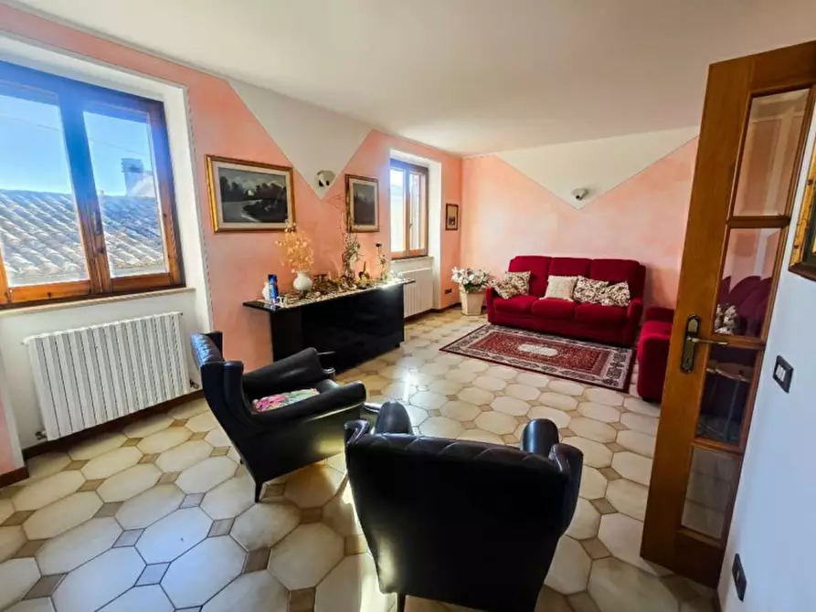 Immagine 5 di Casa indipendente in vendita  in Corso Giovanni XXIII a Frontino