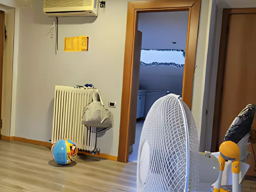 Immagine 6 di Appartamento in vendita  in via G. Amendola, 23 a Castrolibero