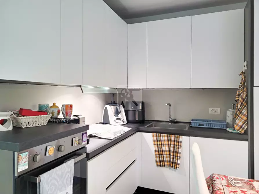 Immagine 6 di Appartamento in vendita  in Via Mantova a Arco