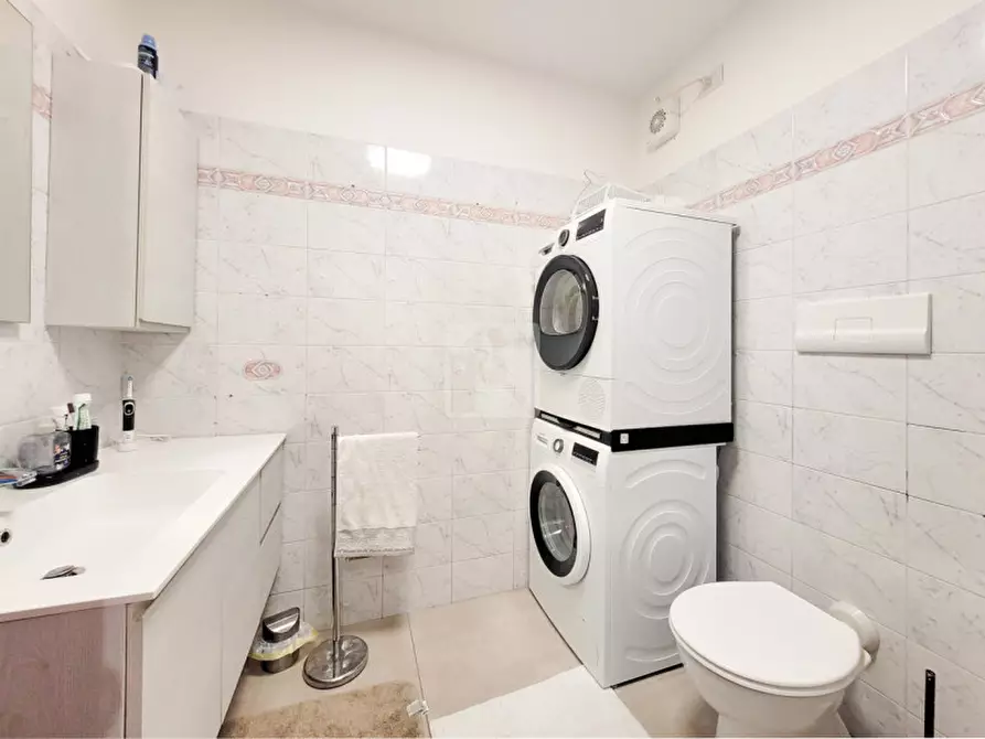 Immagine 9 di Appartamento in vendita  in Via Mantova a Arco