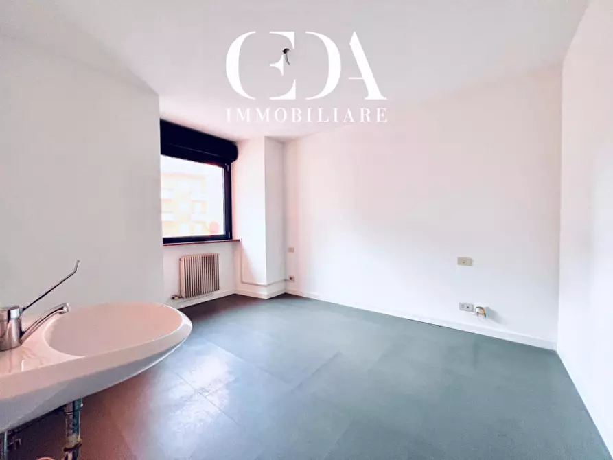 Immagine 7 di Ufficio in affitto  in Via cardinale Cristoforo Madruzzo a Trento