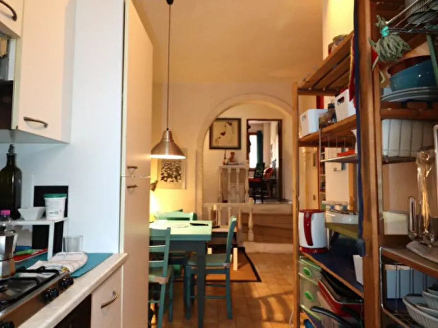 Immagine 6 di Appartamento in vendita  in via isidoro del lungo a Montevarchi