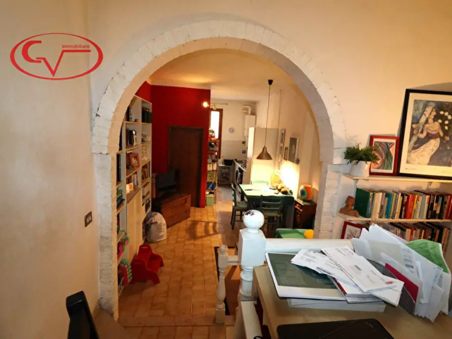 Immagine 15 di Appartamento in vendita  in via isidoro del lungo a Montevarchi