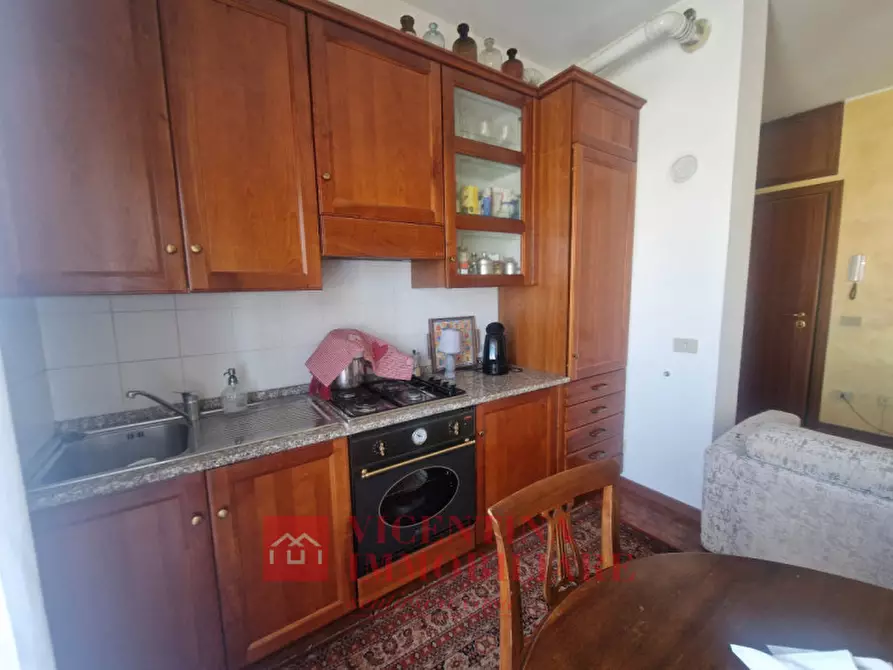 Immagine 4 di Appartamento in vendita  in Viale San Lazzaro 69 a Vicenza