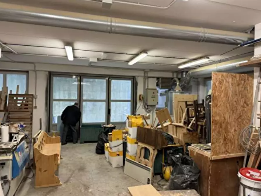 Immagine 3 di Laboratorio in vendita  in Via Pian da Lago, 37 a Cortina D'ampezzo