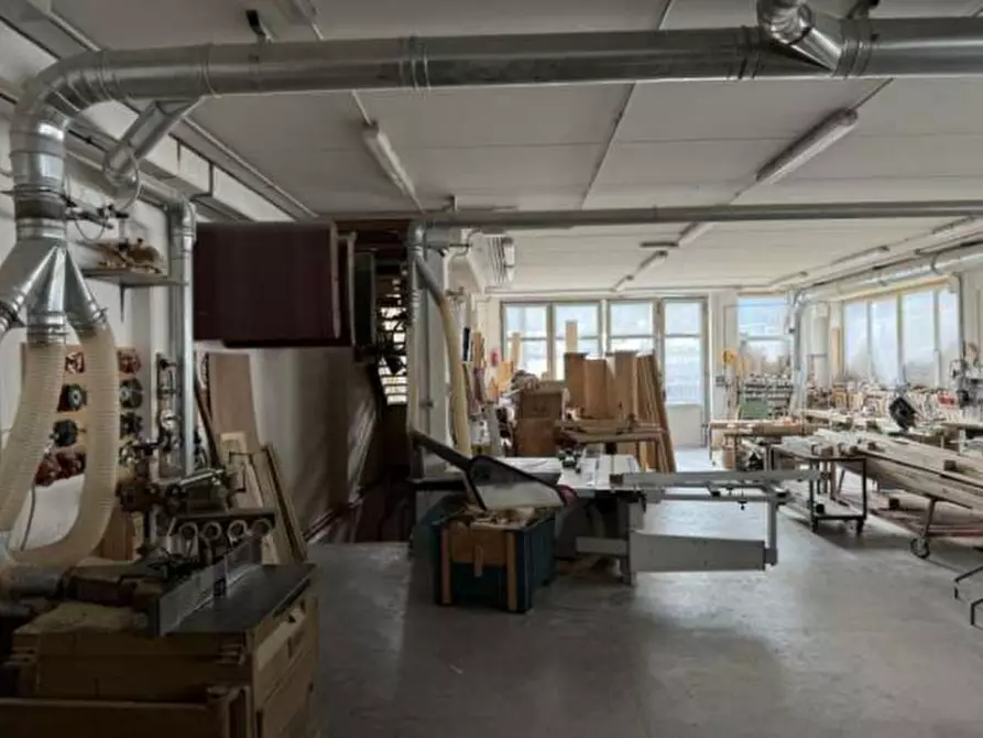 Immagine 5 di Laboratorio in vendita  in Via Pian da Lago, 37 a Cortina D'ampezzo