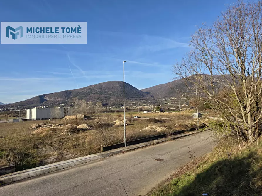 Immagine 11 di Terreno in vendita  in località bran a Caprino Veronese