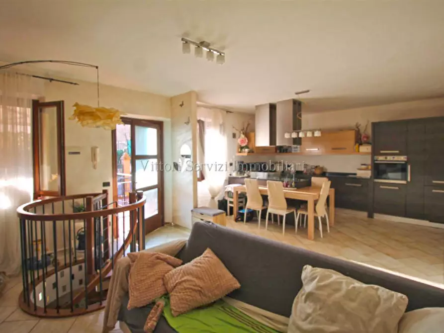 Immagine 3 di Appartamento in vendita  in via di Lucignano a Foiano Della Chiana