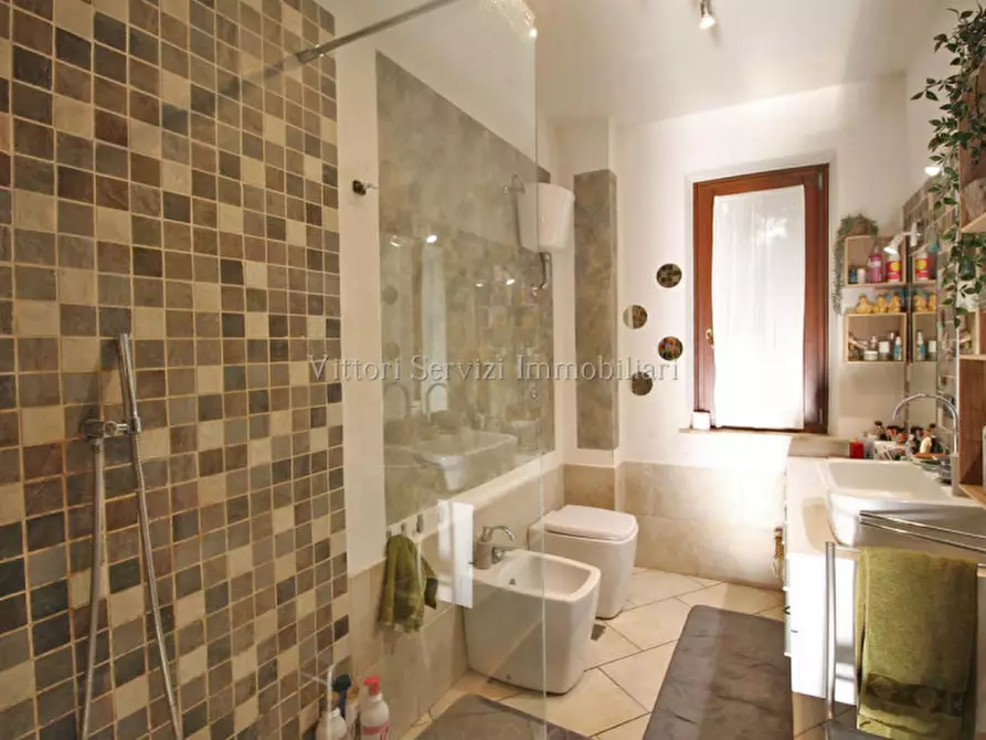 Immagine 17 di Appartamento in vendita  in via di Lucignano a Foiano Della Chiana