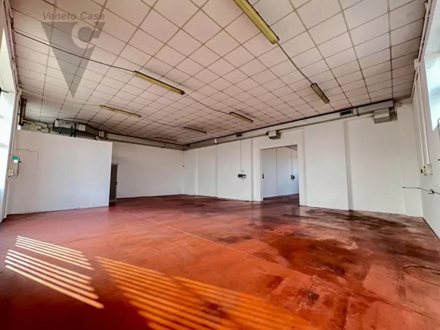 Immagine 7 di Magazzino in affitto  in Via San Rocco a Piove Di Sacco