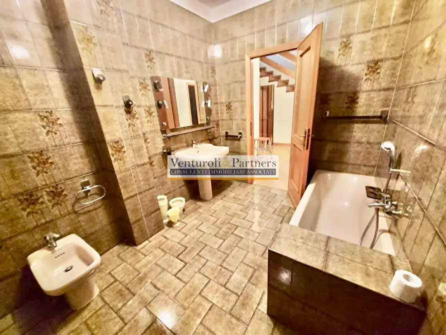 Immagine 13 di Villa in vendita  in alighieri a Bedizzole