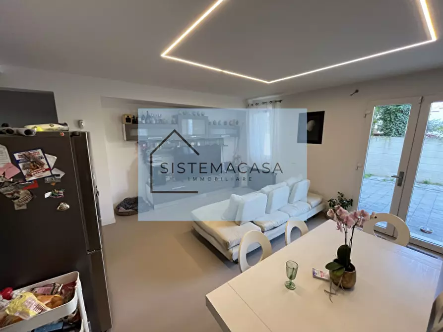 Immagine 3 di Appartamento in vendita  in Viale Italia a Cervia