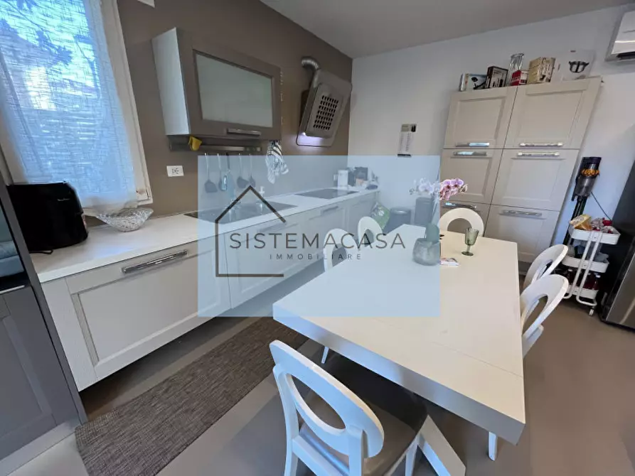 Immagine 4 di Appartamento in vendita  in Viale Italia a Cervia