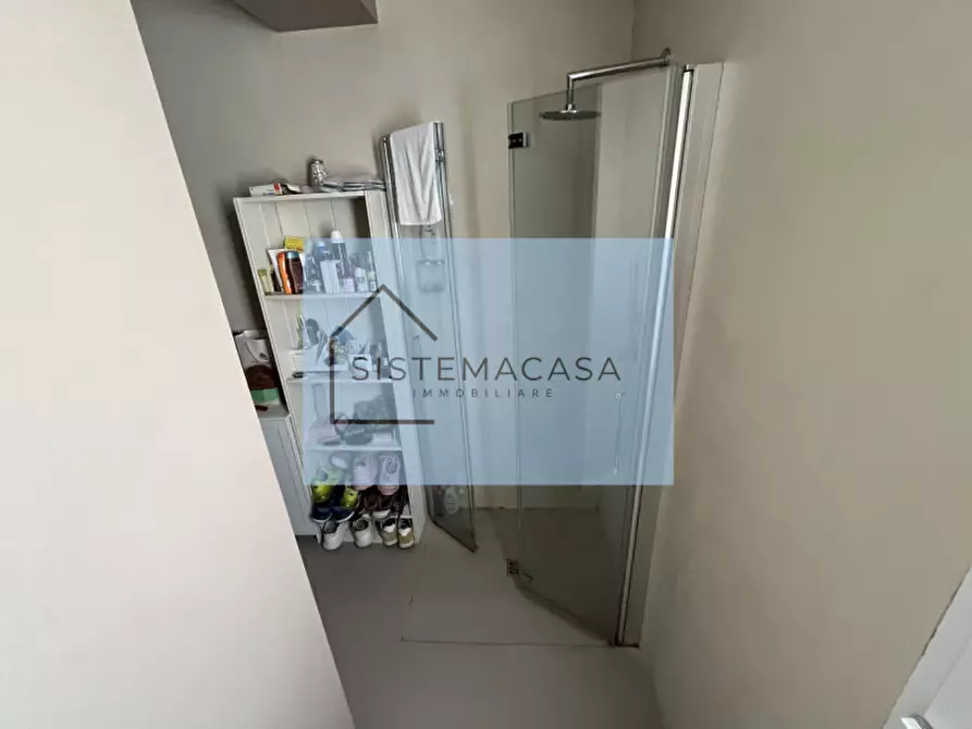 Immagine 13 di Appartamento in vendita  in Viale Italia a Cervia