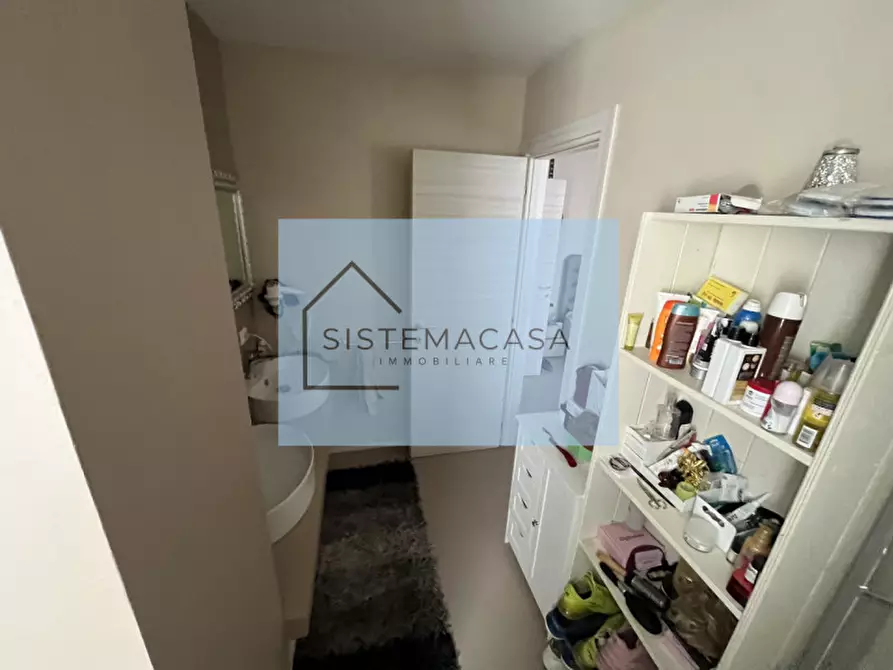 Immagine 14 di Appartamento in vendita  in Viale Italia a Cervia