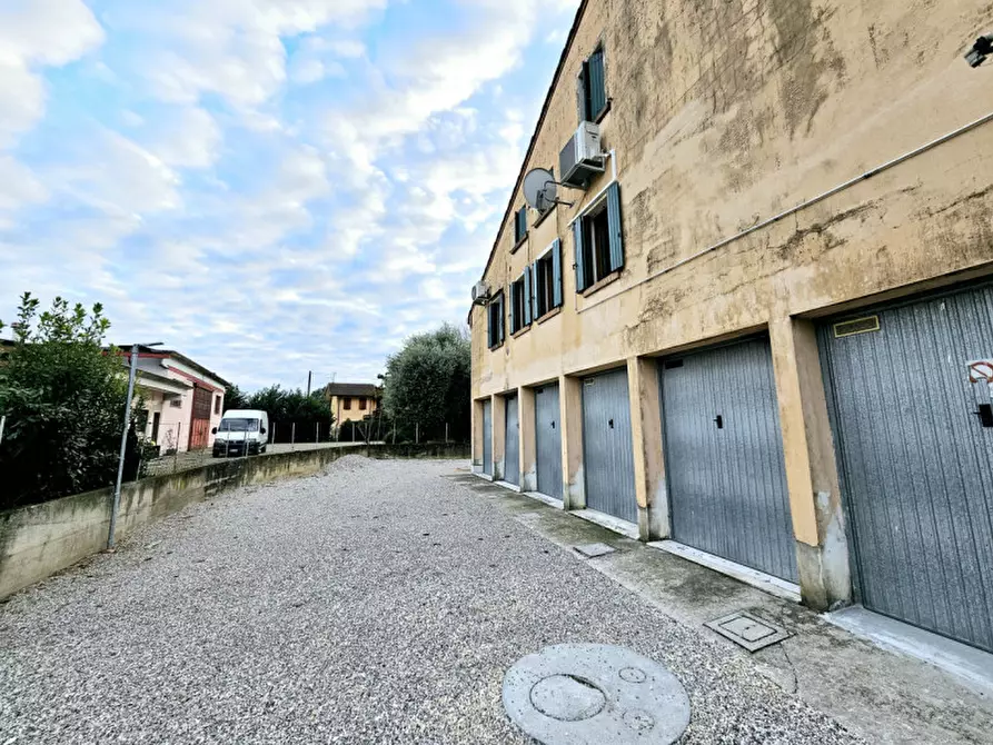 Immagine 20 di Appartamento in vendita  in VIA CAMPON a Casale Di Scodosia