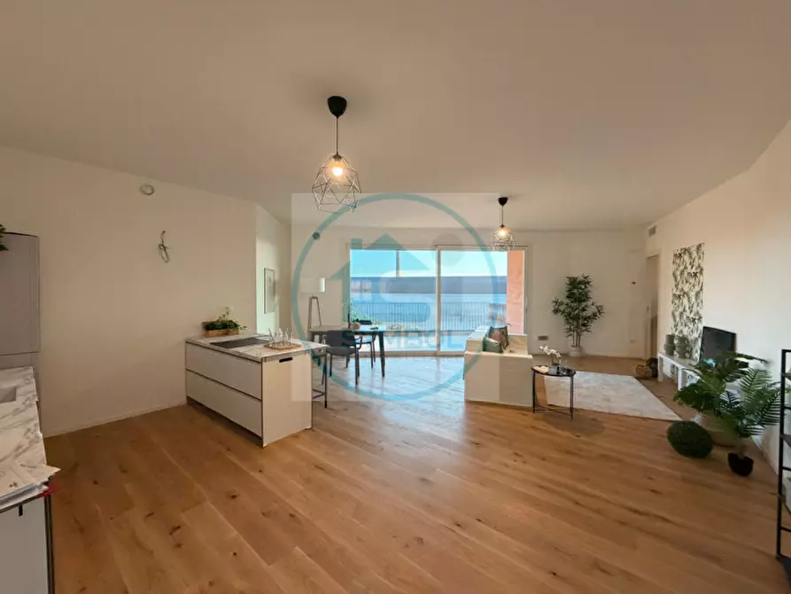 Immagine 1 di Appartamento in vendita  in VIA BORGO DELL'OASI a Noale